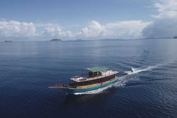Dive boat in Komodo during a full day trip