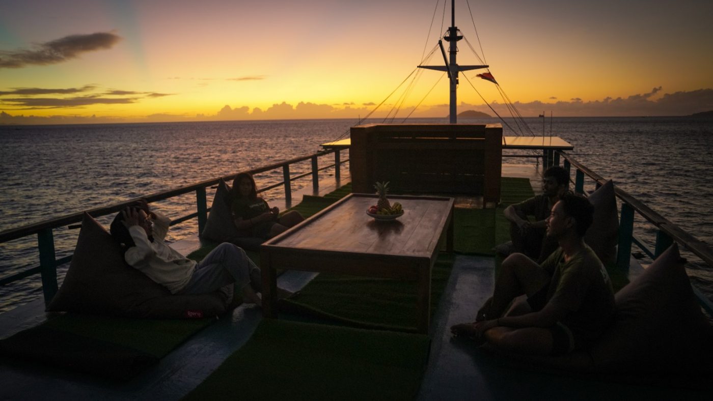 Liveaboard-05