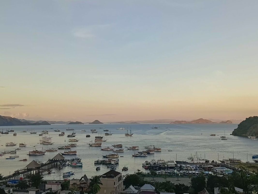 viewpoint-labuan-bajo-1